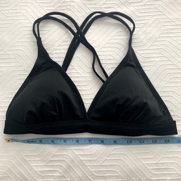 Black bikini top- never worn - Picture 1 of 3